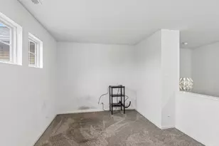 438 N Keswick Ct, Round Lake, IL 60073 - Photo 24