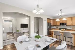 438 N Keswick Ct, Round Lake, IL 60073 - Photo 10