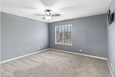 438 N Keswick Court, Round Lake, IL 60073 - Photo 18