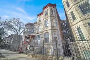 3410 W Walnut St, Chicago, IL 60624 - Photo 2
