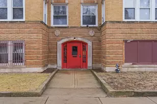 1657 N Spaulding Ave, Chicago, IL 60647 - Photo 2