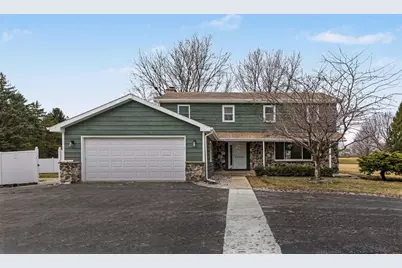 3002 N Maple Tree Lane, Wadsworth, IL 60083 - Photo 1