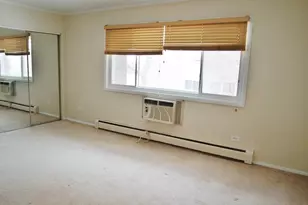 10369 Dearlove Rd, Glenview, IL 60025 - Photo 8