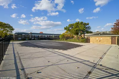 10369 Dearlove Road #2F, Glenview, IL 60025 - Photo 18