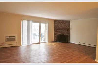 10369 Dearlove Road #2F, Glenview, IL 60025 - Photo 4