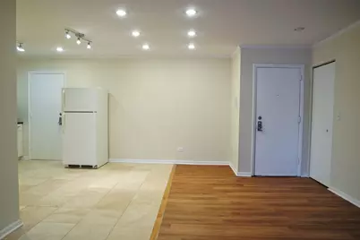 10369 Dearlove Road #2F, Glenview, IL 60025 - Photo 2