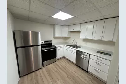 1231 N Galena Avenue #110, Dixon, IL 61021 - Photo 2