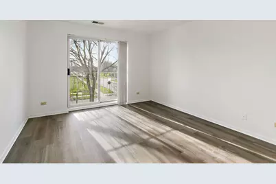 805 Leicester Road #211, Elk Grove Village, IL 60007 - Photo 8