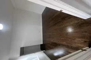 7737 S Kingston Ave, Chicago, IL 60649 - Photo 8