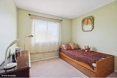 355 Hazelwood Terrace, Buffalo Grove, IL 60089 - Photo 14