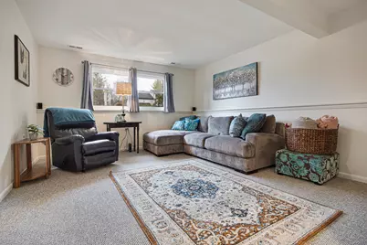 404 Woodward Avenue, Geneva, IL 60134 - Photo 16