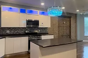 4040 S Calumet Ave, Chicago, IL 60653 - Photo 4