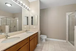 450 E Waterside Dr, Chicago, IL 60601 - Photo 18