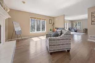 9706 Fox Shores Dr, Algonquin, IL 60102 - Photo 16