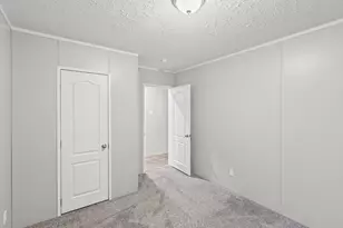 20100 Diamond Springs Rd, Shattuc, IL 62231 - Photo 10