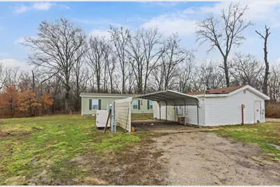 20100 Diamond Springs Road, Shattuc, IL 62231 - Photo 2