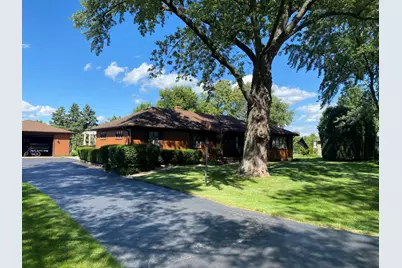 16 Robert Avenue, Prospect Heights, IL 60070 - Photo 2