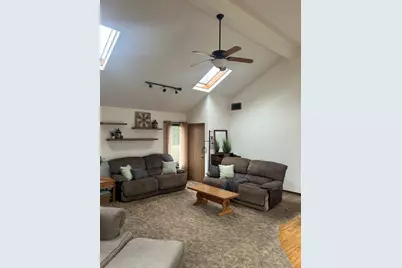 16 Robert Avenue, Prospect Heights, IL 60070 - Photo 12