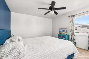 308 Peppertree Ln, Aurora, IL 60504 - Photo 12