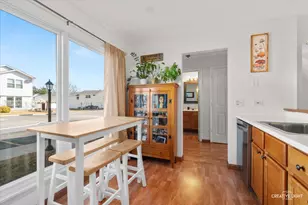 308 Peppertree Ln, Aurora, IL 60504 - Photo 2