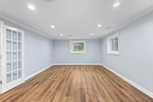 223 Kenloch Ave, Libertyville, IL 60048 - Photo 12