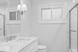 223 Kenloch Ave, Libertyville, IL 60048 - Photo 8