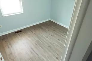 706 E 72nd St, Chicago, IL 60619 - Photo 14