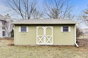 27W734 Parkview Ave, Warrenville, IL 60555 - Photo 34