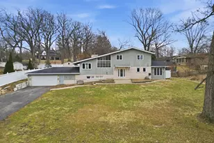 800 N Marley Rd, New Lenox, IL 60451 - Photo 1