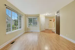 3184 Impressions Dr, Lake in the Hills, IL 60156 - Photo 4