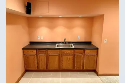 180 Clover Chase Circle, Woodstock, IL 60098 - Photo 20