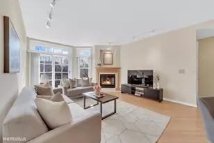 2500 N Seminary Ave, Chicago, IL 60614 - Photo 4