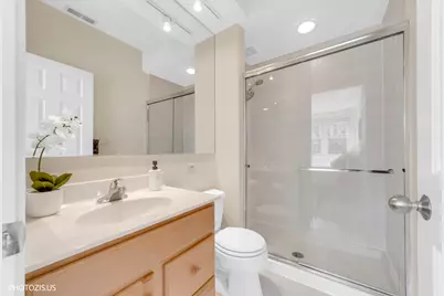 2500 N Seminary Avenue #4E, Chicago, IL 60614 - Photo 32