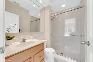 2500 N Seminary Ave, Chicago, IL 60614 - Photo 32