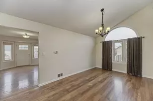 18800 Dickens Dr, Mokena, IL 60448 - Photo 10