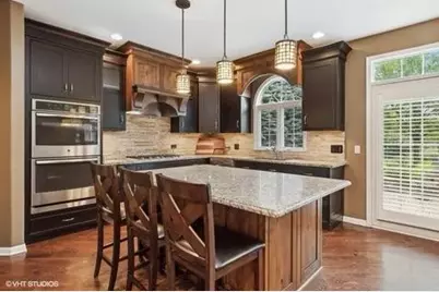 3179 Kingbird Lane, Naperville, IL 60564 - Photo 6