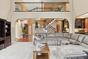 3179 Kingbird Ln, Naperville, IL 60564 - Photo 10