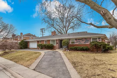 6756 N Keating Avenue, Lincolnwood, IL 60712 - Photo 1