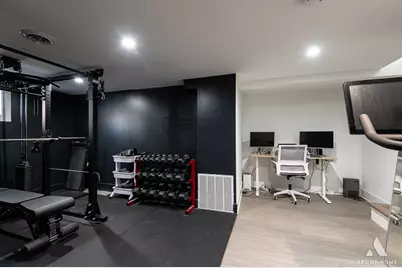 262 Lionel Road, Riverside, IL 60546 - Photo 22