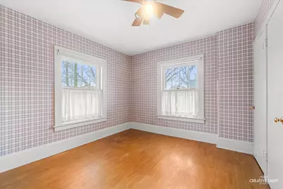 118 S Union Street, Elgin, IL 60123 - Photo 18