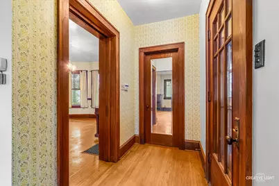 118 S Union Street, Elgin, IL 60123 - Photo 4