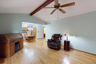 1705 Hawkins Ave, Downers Grove, IL 60516 - Photo 24