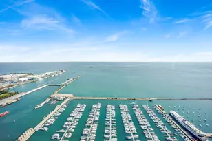 195 N Harbor Dr, Chicago, IL 60601 - Photo 22