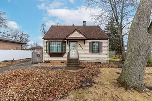 6212 W 92nd Pl, Oak Lawn, IL 60453 - Photo 1