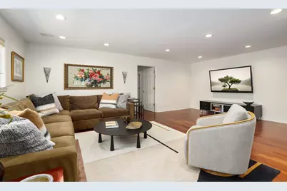 9117 Kenneth Avenue, Skokie, IL 60076 - Photo 12