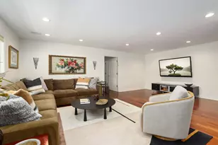 9117 Kenneth Ave, Skokie, IL 60076 - Photo 12