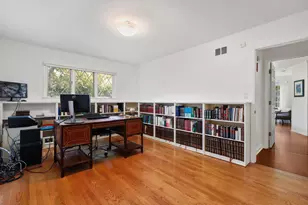 9117 Kenneth Ave, Skokie, IL 60076 - Photo 22