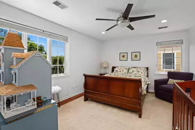 9117 Kenneth Avenue, Skokie, IL 60076 - Photo 20