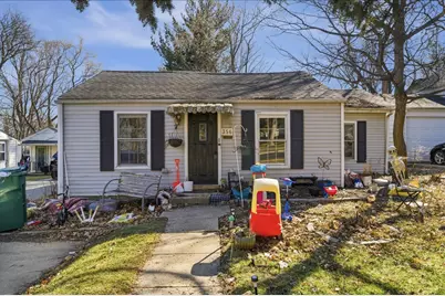 356 Home Street, Sycamore, IL 60178 - Photo 1