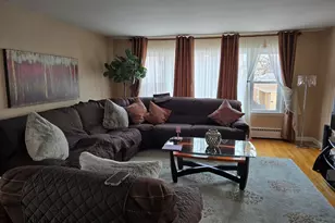 6540 N Sacramento Ave, Chicago, IL 60659 - Photo 2